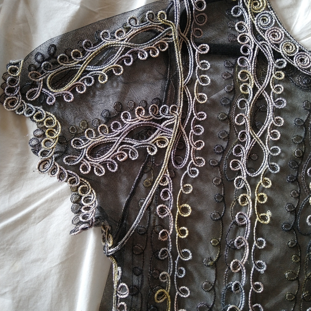 Mesh top - Picture 3 of 3